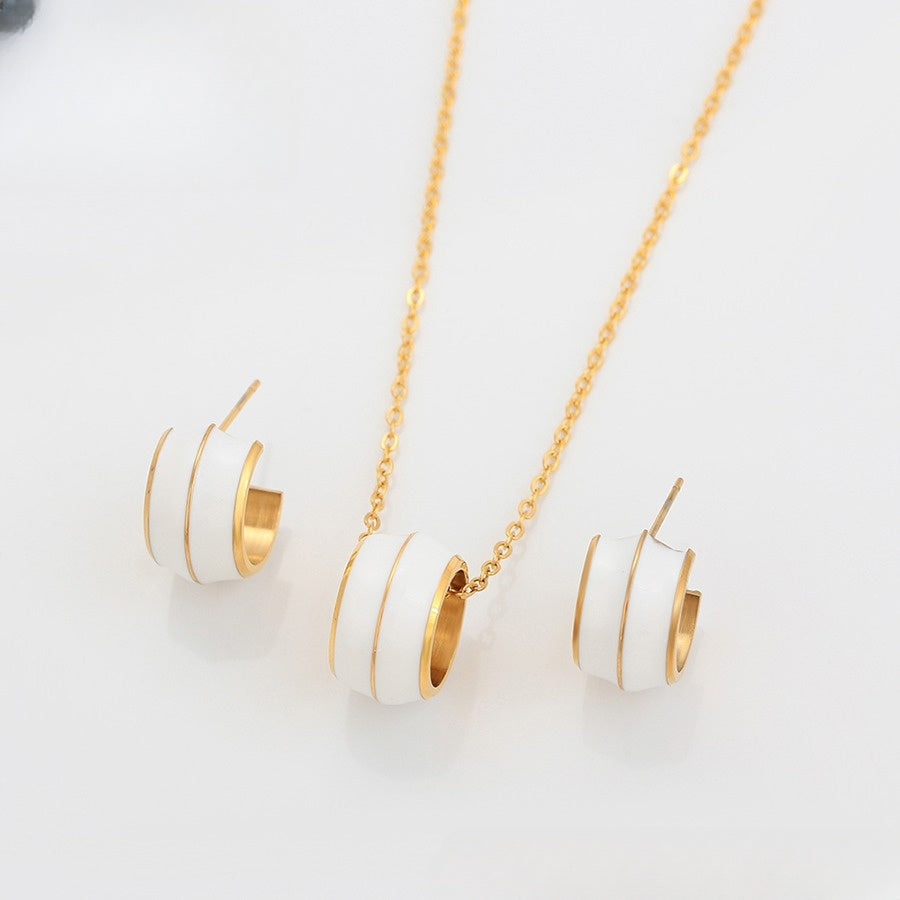 Golden Aura Necklace and Earring Set