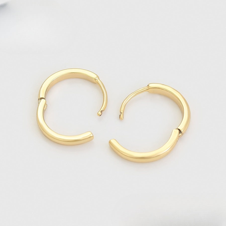 (Keep) Gold Round Earrings