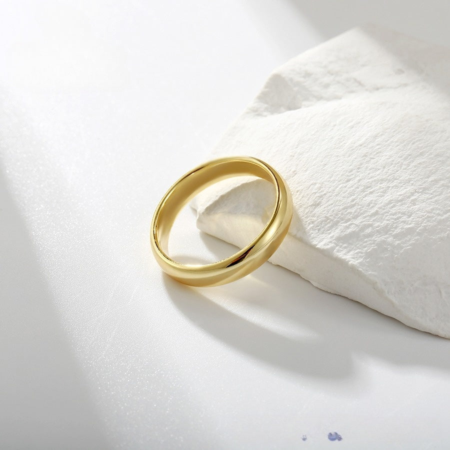 Elegant Gold Ring