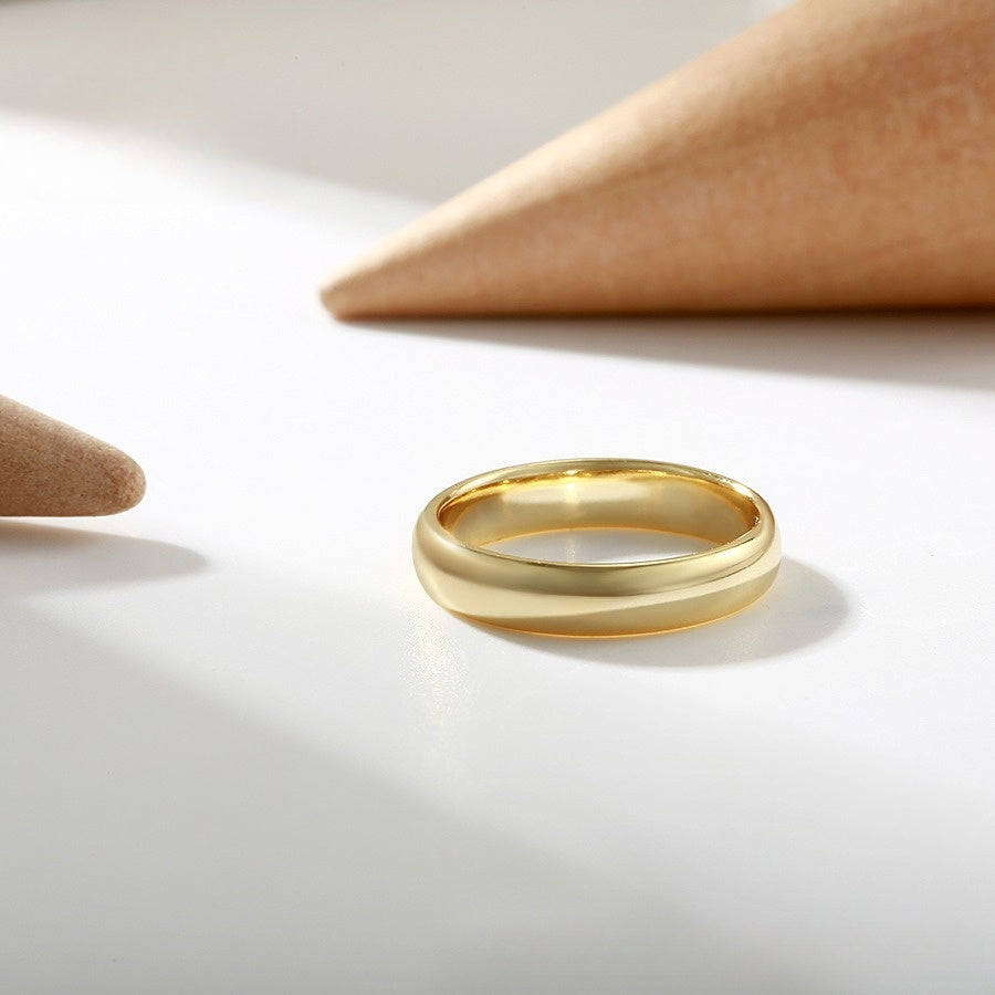 Elegant Gold Ring