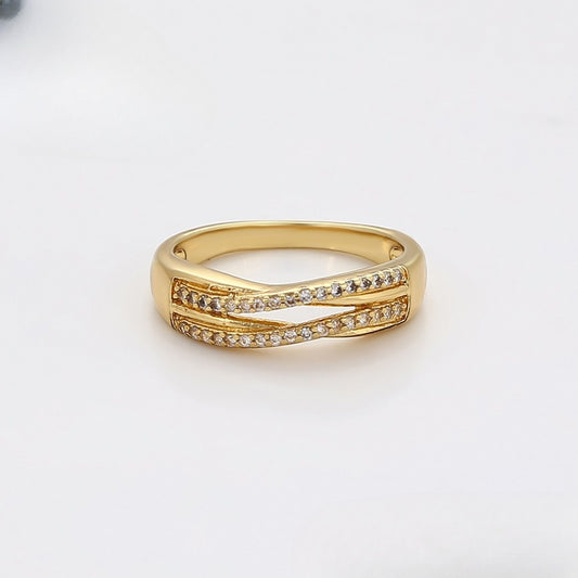 Luminous Gold and Diamond Ring